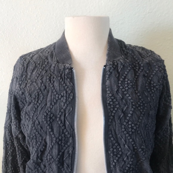 Angie bomber Jacket - Picture 2 of 5